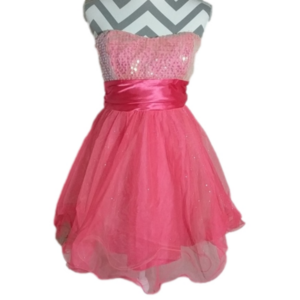 Speechless short strapless dress size 11 EUC